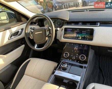 Серый Ленд Ровер Рендж Ровер Велар, объемом двигателя 2 л и пробегом 60 тыс. км за 33950 $, фото 9 на Automoto.ua