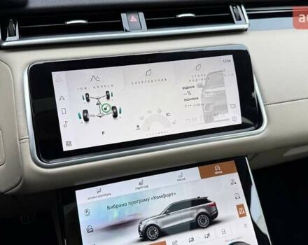 Серый Ленд Ровер Рендж Ровер Велар, объемом двигателя 2 л и пробегом 129 тыс. км за 53990 $, фото 26 на Automoto.ua