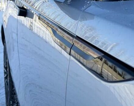 Серый Ленд Ровер Рендж Ровер Велар, объемом двигателя 2 л и пробегом 45 тыс. км за 49500 $, фото 6 на Automoto.ua