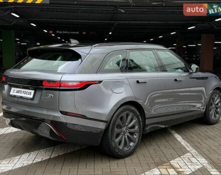 Серый Ленд Ровер Рендж Ровер Велар, объемом двигателя 2 л и пробегом 129 тыс. км за 50990 $, фото 6 на Automoto.ua