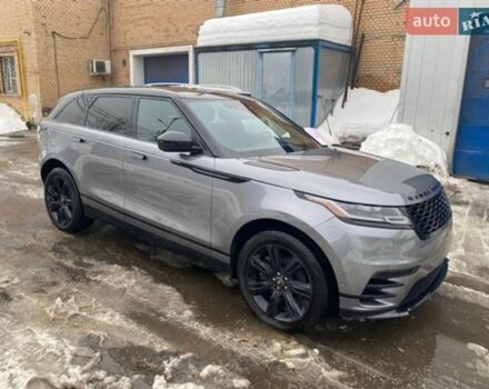 Серый Ленд Ровер Рендж Ровер Велар, объемом двигателя 2 л и пробегом 73 тыс. км за 38000 $, фото 2 на Automoto.ua