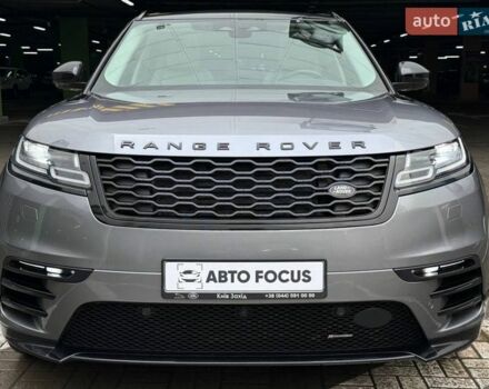 Серый Ленд Ровер Рендж Ровер Велар, объемом двигателя 2 л и пробегом 129 тыс. км за 50990 $, фото 7 на Automoto.ua