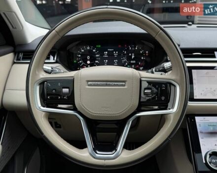 Серый Ленд Ровер Рендж Ровер Велар, объемом двигателя 2 л и пробегом 129 тыс. км за 50990 $, фото 20 на Automoto.ua