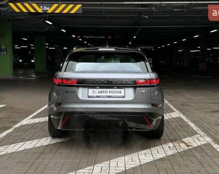 Серый Ленд Ровер Рендж Ровер Велар, объемом двигателя 2 л и пробегом 129 тыс. км за 53990 $, фото 5 на Automoto.ua