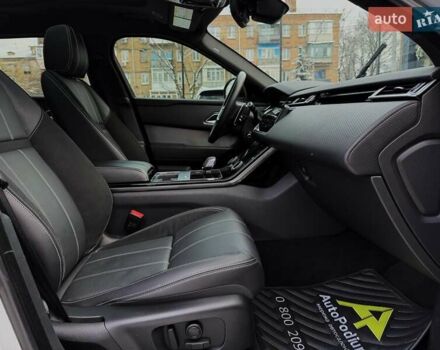 Сірий Ленд Ровер Рендж Ровер Велар, об'ємом двигуна 2 л та пробігом 45 тис. км за 49500 $, фото 35 на Automoto.ua