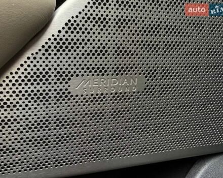 Серый Ленд Ровер Рендж Ровер Велар, объемом двигателя 2 л и пробегом 129 тыс. км за 50990 $, фото 17 на Automoto.ua