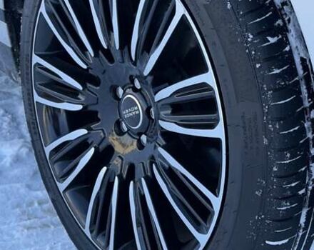 Серый Ленд Ровер Рендж Ровер Велар, объемом двигателя 2 л и пробегом 45 тыс. км за 49500 $, фото 11 на Automoto.ua