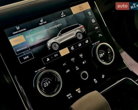Сірий Ленд Ровер Рендж Ровер Велар, об'ємом двигуна 2 л та пробігом 69 тис. км за 55900 $, фото 32 на Automoto.ua