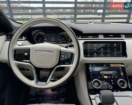 Серый Ленд Ровер Рендж Ровер Велар, объемом двигателя 2 л и пробегом 14 тыс. км за 58700 $, фото 3 на Automoto.ua