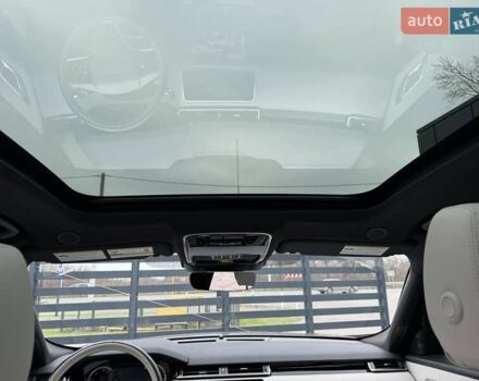 Серый Ленд Ровер Рендж Ровер Велар, объемом двигателя 2 л и пробегом 14 тыс. км за 58700 $, фото 4 на Automoto.ua