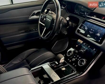 Сірий Ленд Ровер Рендж Ровер Велар, об'ємом двигуна 2 л та пробігом 69 тис. км за 55900 $, фото 33 на Automoto.ua