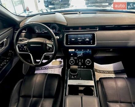 Сірий Ленд Ровер Рендж Ровер Велар, об'ємом двигуна 2 л та пробігом 69 тис. км за 55900 $, фото 31 на Automoto.ua