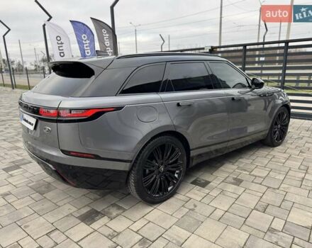 Серый Ленд Ровер Рендж Ровер Велар, объемом двигателя 2 л и пробегом 14 тыс. км за 58700 $, фото 2 на Automoto.ua