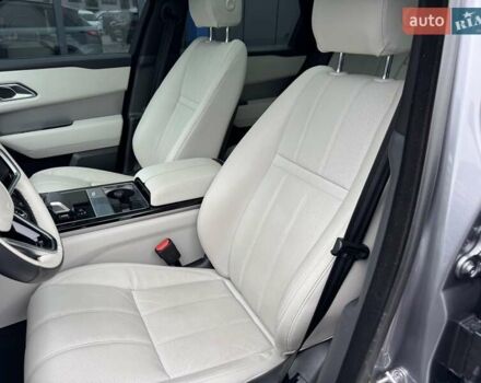 Серый Ленд Ровер Рендж Ровер Велар, объемом двигателя 2 л и пробегом 14 тыс. км за 58700 $, фото 19 на Automoto.ua