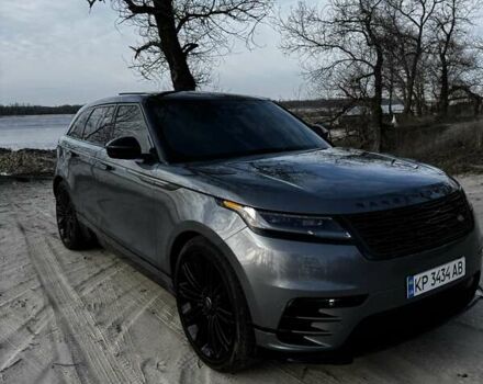 Серый Ленд Ровер Рендж Ровер Велар, объемом двигателя 3 л и пробегом 8 тыс. км за 85000 $, фото 3 на Automoto.ua