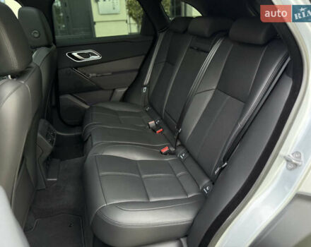 Сірий Ленд Ровер Рендж Ровер Велар, об'ємом двигуна 2 л та пробігом 22 тис. км за 74900 $, фото 34 на Automoto.ua