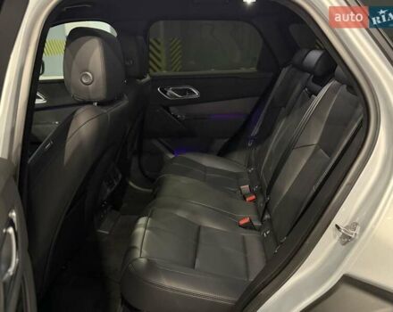 Сірий Ленд Ровер Рендж Ровер Велар, об'ємом двигуна 2 л та пробігом 22 тис. км за 69500 $, фото 24 на Automoto.ua