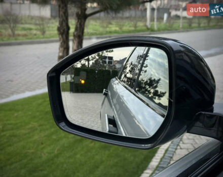 Сірий Ленд Ровер Рендж Ровер Велар, об'ємом двигуна 2 л та пробігом 22 тис. км за 74900 $, фото 25 на Automoto.ua