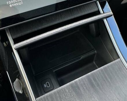 Серый Ленд Ровер Рендж Ровер Велар, объемом двигателя 3 л и пробегом 8 тыс. км за 85000 $, фото 13 на Automoto.ua