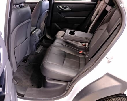 Серый Ленд Ровер Рендж Ровер Велар, объемом двигателя 2 л и пробегом 25 тыс. км за 64900 $, фото 7 на Automoto.ua