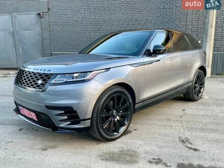 Серый Ленд Ровер Рендж Ровер Велар, объемом двигателя 2 л и пробегом 97 тыс. км за 36900 $, фото 1 на Automoto.ua