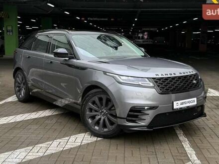 Серый Ленд Ровер Рендж Ровер Велар, объемом двигателя 2 л и пробегом 129 тыс. км за 53990 $, фото 1 на Automoto.ua