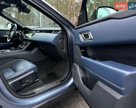 Синий Ленд Ровер Рендж Ровер Велар, объемом двигателя 2 л и пробегом 123 тыс. км за 33700 $, фото 48 на Automoto.ua