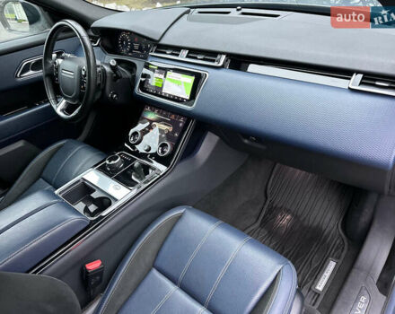 Синий Ленд Ровер Рендж Ровер Велар, объемом двигателя 2 л и пробегом 123 тыс. км за 33700 $, фото 46 на Automoto.ua