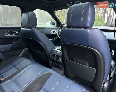 Синий Ленд Ровер Рендж Ровер Велар, объемом двигателя 2 л и пробегом 123 тыс. км за 33700 $, фото 41 на Automoto.ua