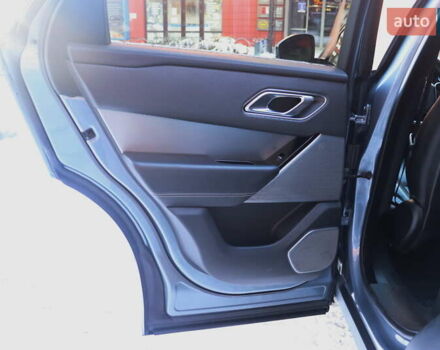 Синий Ленд Ровер Рендж Ровер Велар, объемом двигателя 2 л и пробегом 128 тыс. км за 31900 $, фото 33 на Automoto.ua