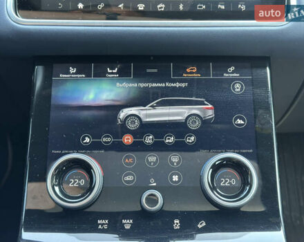 Синий Ленд Ровер Рендж Ровер Велар, объемом двигателя 2 л и пробегом 91 тыс. км за 38000 $, фото 17 на Automoto.ua