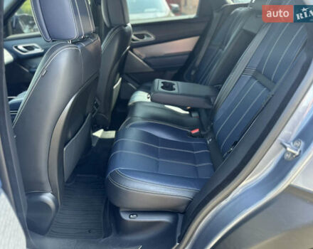 Синий Ленд Ровер Рендж Ровер Велар, объемом двигателя 2 л и пробегом 91 тыс. км за 38000 $, фото 20 на Automoto.ua