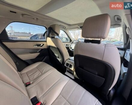 Синий Ленд Ровер Рендж Ровер Велар, объемом двигателя 2 л и пробегом 103 тыс. км за 37700 $, фото 66 на Automoto.ua