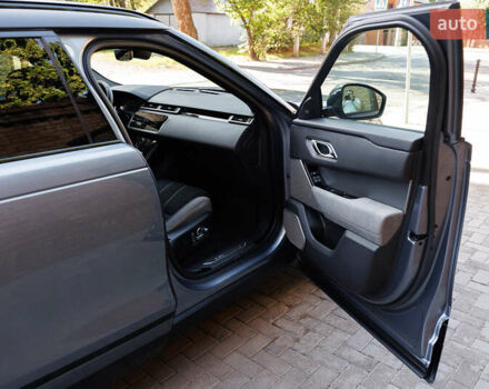 Синій Ленд Ровер Рендж Ровер Велар, об'ємом двигуна 2 л та пробігом 113 тис. км за 38999 $, фото 44 на Automoto.ua