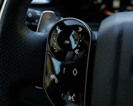 Синій Ленд Ровер Рендж Ровер Велар, об'ємом двигуна 2 л та пробігом 113 тис. км за 38999 $, фото 60 на Automoto.ua