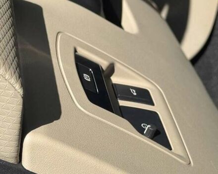 Синий Ленд Ровер Рендж Ровер Велар, объемом двигателя 2 л и пробегом 103 тыс. км за 37700 $, фото 61 на Automoto.ua