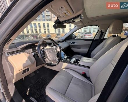 Синий Ленд Ровер Рендж Ровер Велар, объемом двигателя 2 л и пробегом 103 тыс. км за 37700 $, фото 58 на Automoto.ua