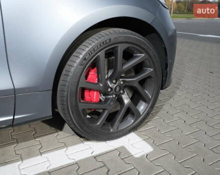 Синій Ленд Ровер Рендж Ровер Велар, об'ємом двигуна 5 л та пробігом 114 тис. км за 75000 $, фото 40 на Automoto.ua