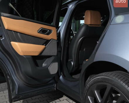 Синій Ленд Ровер Рендж Ровер Велар, об'ємом двигуна 5 л та пробігом 114 тис. км за 75000 $, фото 45 на Automoto.ua