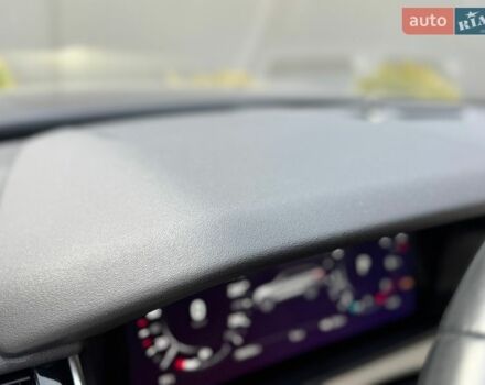 Синий Ленд Ровер Рендж Ровер Велар, объемом двигателя 2 л и пробегом 99 тыс. км за 52800 $, фото 56 на Automoto.ua