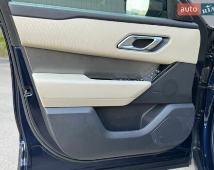Синий Ленд Ровер Рендж Ровер Велар, объемом двигателя 2 л и пробегом 99 тыс. км за 52800 $, фото 27 на Automoto.ua