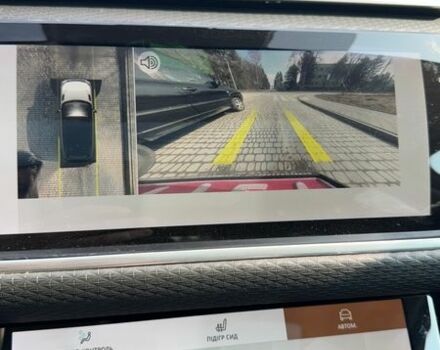 Синий Ленд Ровер Рендж Ровер Велар, объемом двигателя 2 л и пробегом 103 тыс. км за 36500 $, фото 21 на Automoto.ua