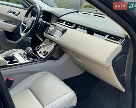 Синий Ленд Ровер Рендж Ровер Велар, объемом двигателя 2 л и пробегом 99 тыс. км за 52800 $, фото 47 на Automoto.ua