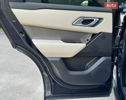 Синий Ленд Ровер Рендж Ровер Велар, объемом двигателя 2 л и пробегом 99 тыс. км за 52800 $, фото 36 на Automoto.ua