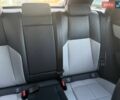 Синій Ленд Ровер Рендж Ровер Велар, об'ємом двигуна 3 л та пробігом 12 тис. км за 86916 $, фото 16 на Automoto.ua