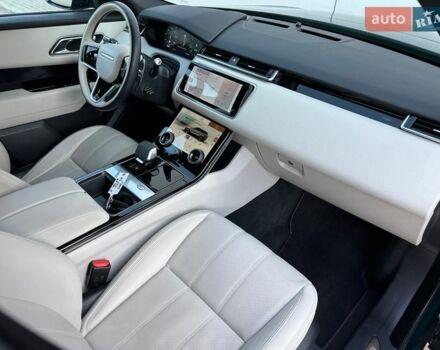 Зеленый Ленд Ровер Рендж Ровер Велар, объемом двигателя 2 л и пробегом 65 тыс. км за 55900 $, фото 28 на Automoto.ua