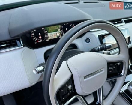 Зеленый Ленд Ровер Рендж Ровер Велар, объемом двигателя 2 л и пробегом 65 тыс. км за 55900 $, фото 16 на Automoto.ua