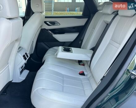 Зеленый Ленд Ровер Рендж Ровер Велар, объемом двигателя 2 л и пробегом 65 тыс. км за 55900 $, фото 20 на Automoto.ua