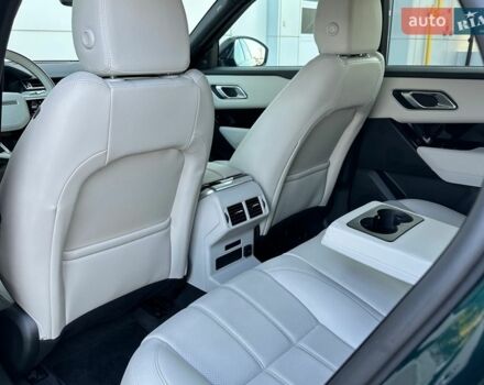 Зеленый Ленд Ровер Рендж Ровер Велар, объемом двигателя 2 л и пробегом 65 тыс. км за 55900 $, фото 18 на Automoto.ua