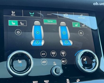 Ленд Ровер Рендж Ровер 2021 у Києві на Automoto.ua Білий Ленд Ровер Рендж Ровер, об'ємом двигуна 0 л та пробігом 14 тис. км за 55900 $, фото 17 на Automoto.ua